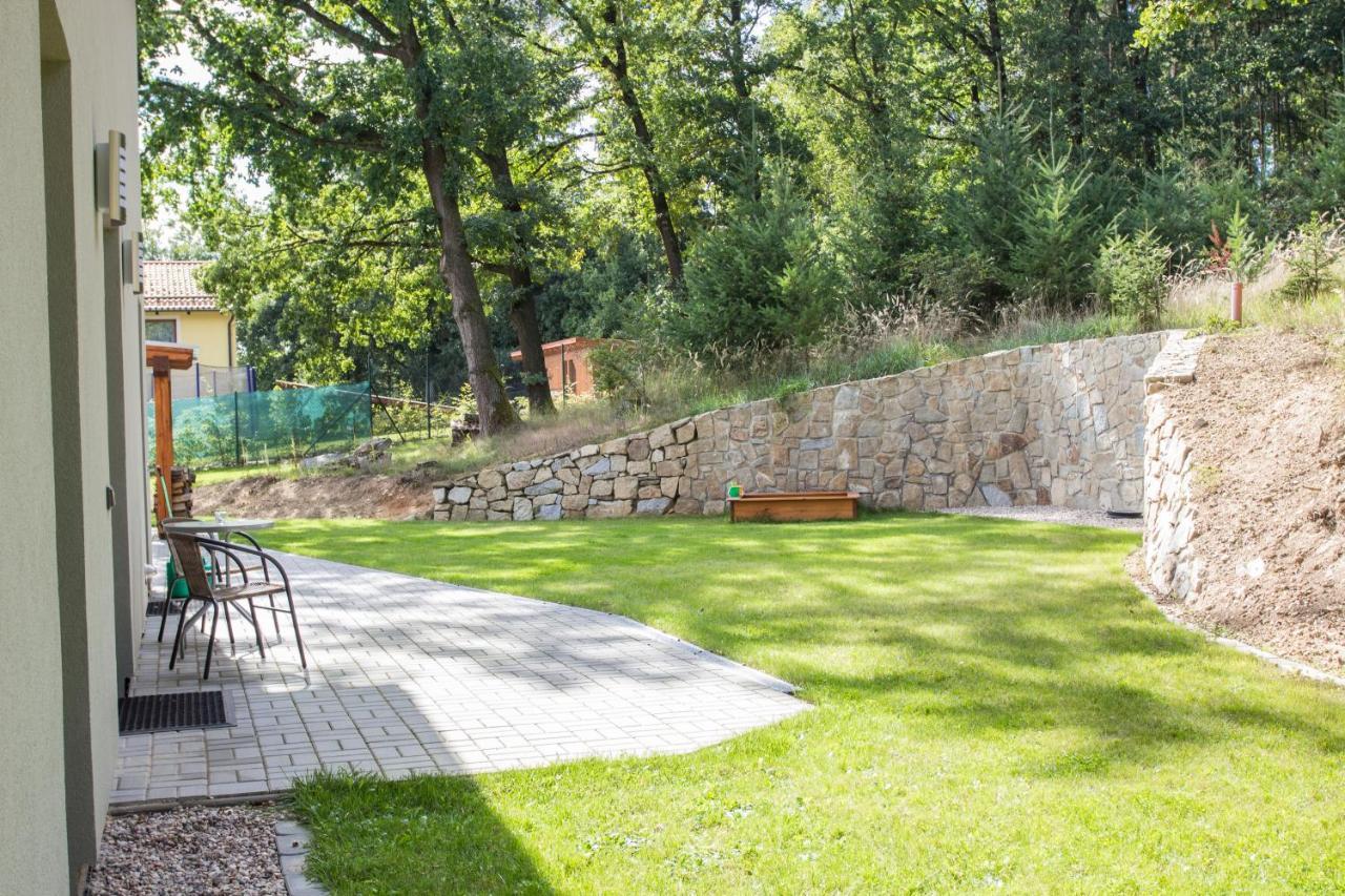 Apartmány Pod Lesem II Rodvínov Esterno foto